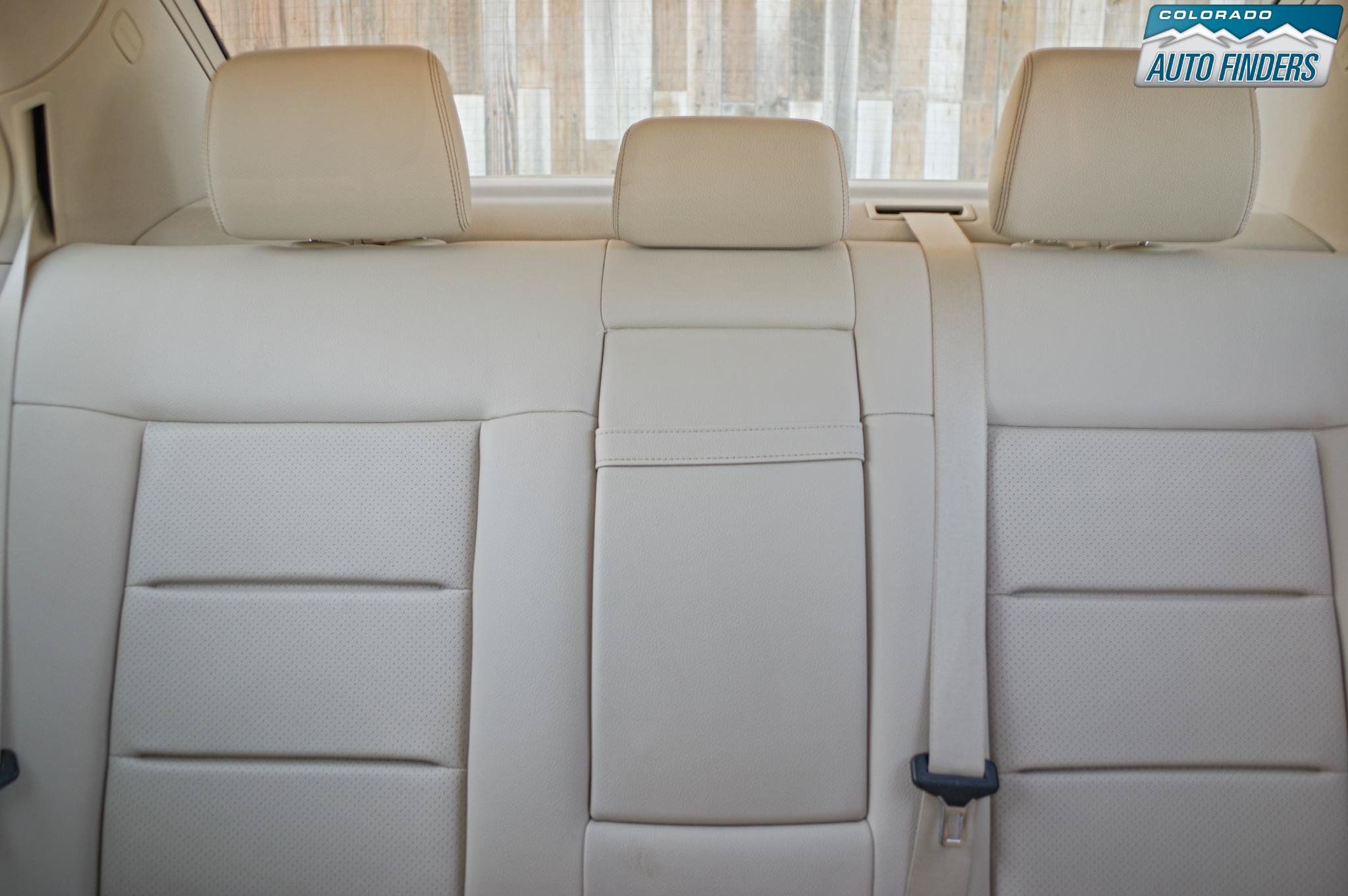 Used 2014 Mercedes-Benz E 350 4MATIC Sedan image 23