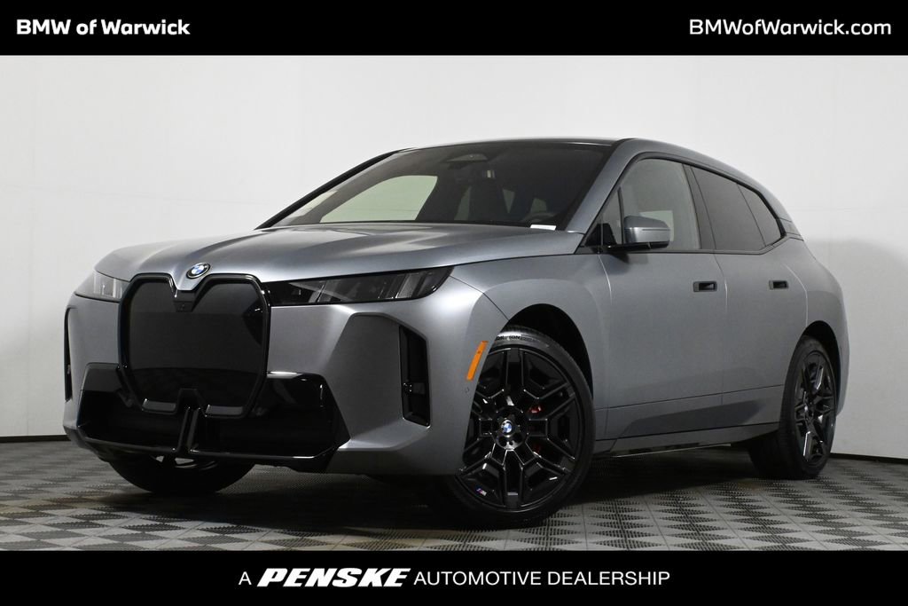 Used 2026 BMW iX xDrive45 w/ M Sport Package image 1