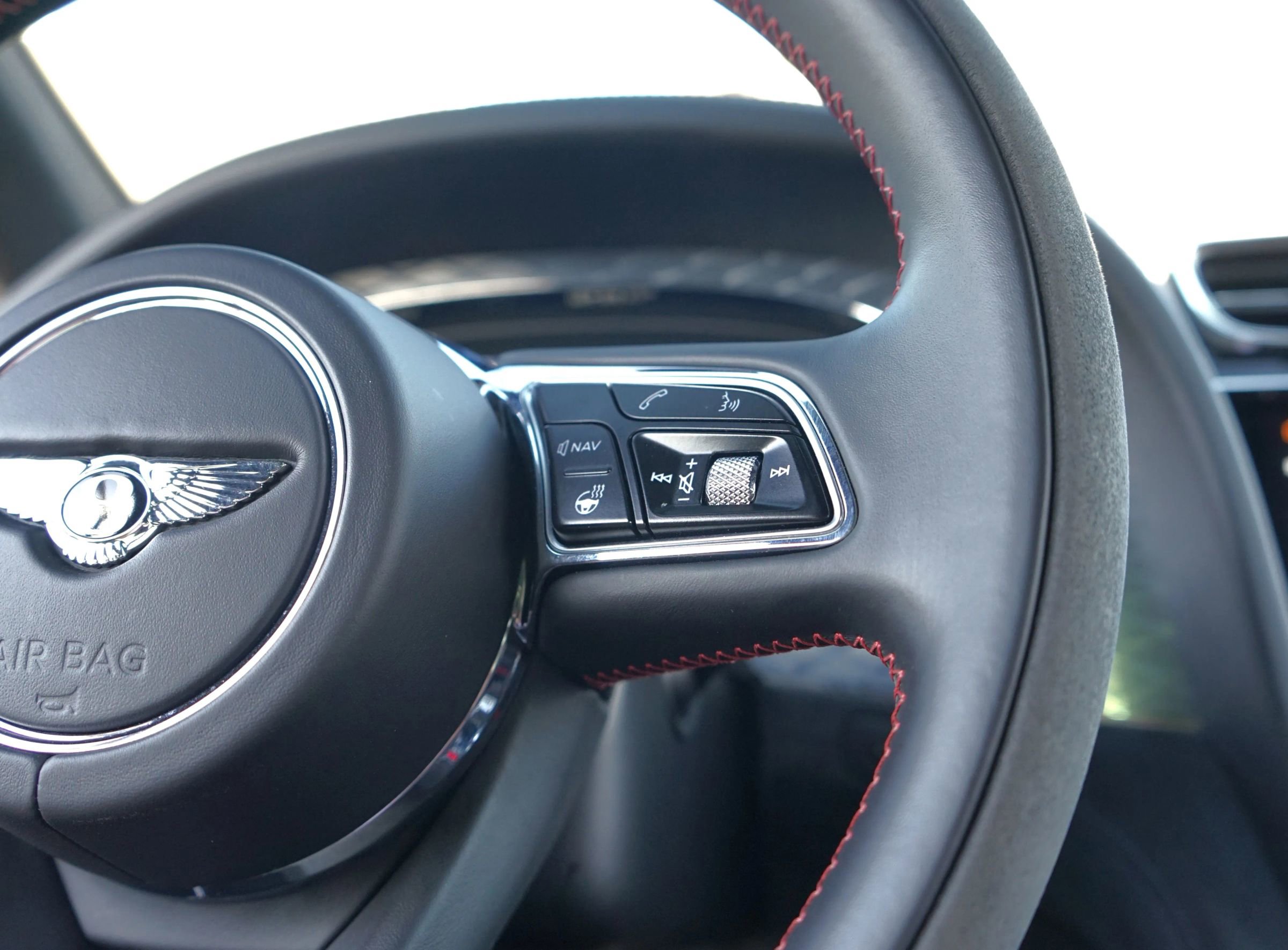 Used 2021 Bentley Bentayga Speed image 27
