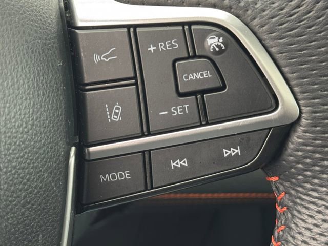 Used 2024 Toyota Sienna XSE w/ XSE Plus Package image 19