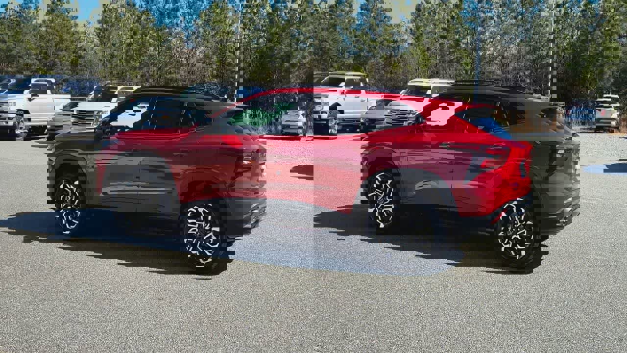 New 2026 Chevrolet Trax RS w/ Driver Confidence Package image 6