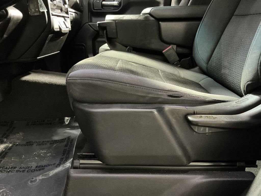 Used 2022 Chevrolet Silverado 1500 Custom image 22