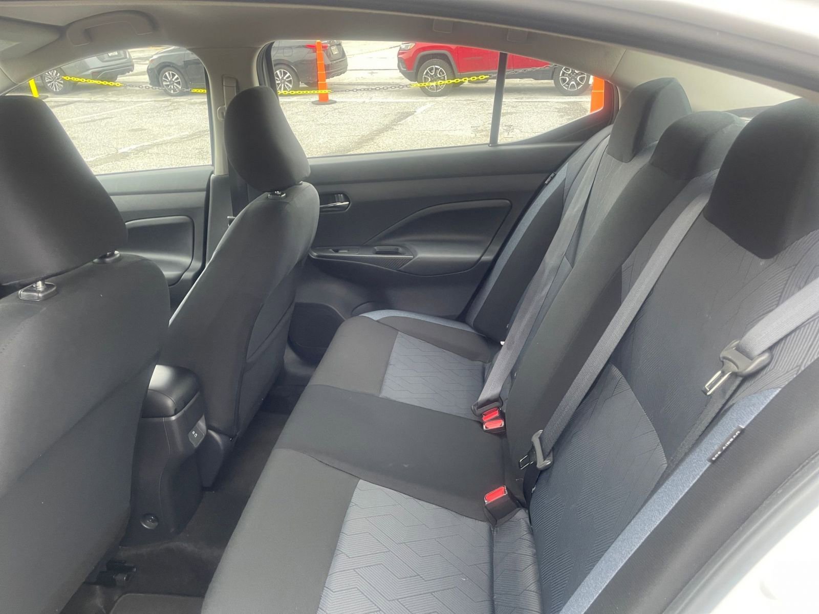 Used 2025 Nissan Versa SV w/ Trunk Package image 21