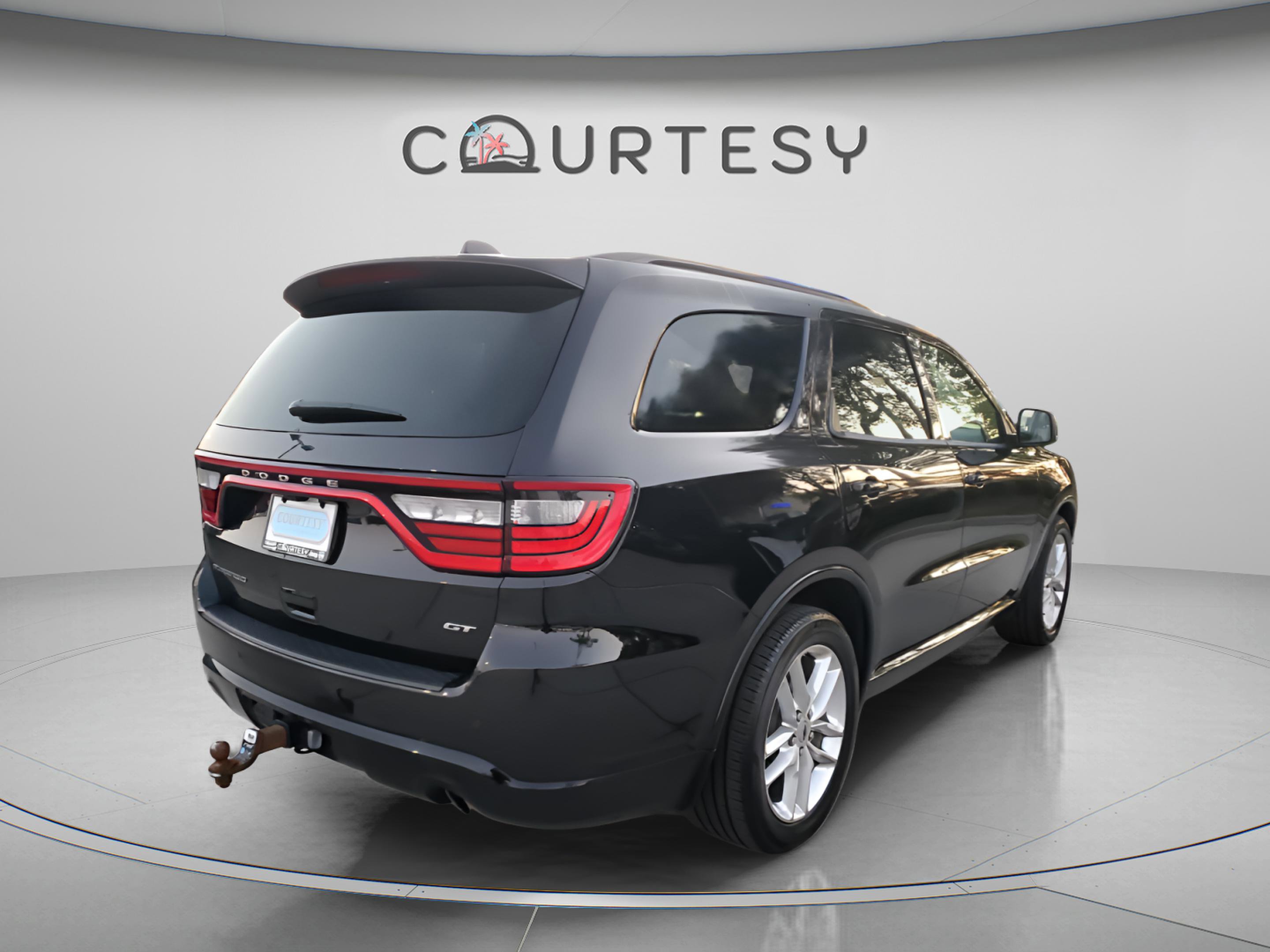 Certified 2023 Dodge Durango GT image 3