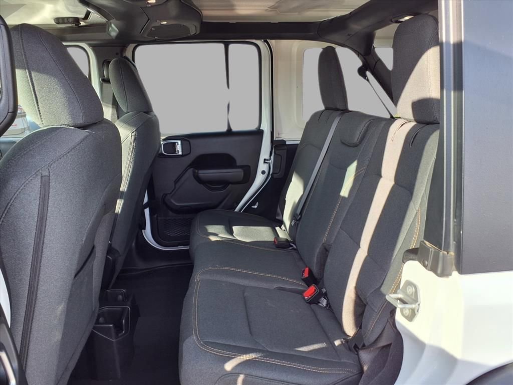 Used 2025 Jeep Wrangler Sport S image 20