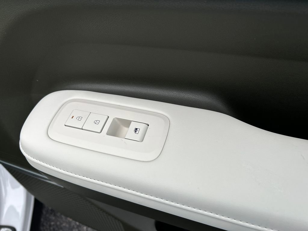 Certified 2025 Hyundai Santa Fe Calligraphy image 29