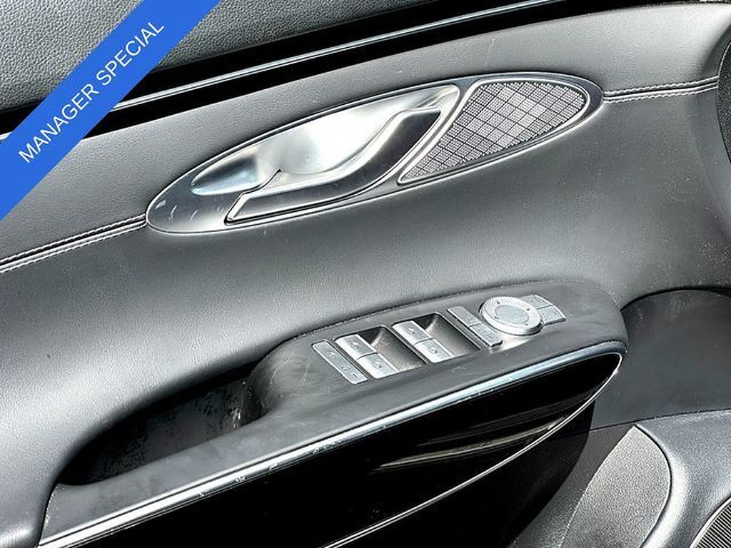 Used 2025 Genesis GV70 2.5T AWD/4WD image 11