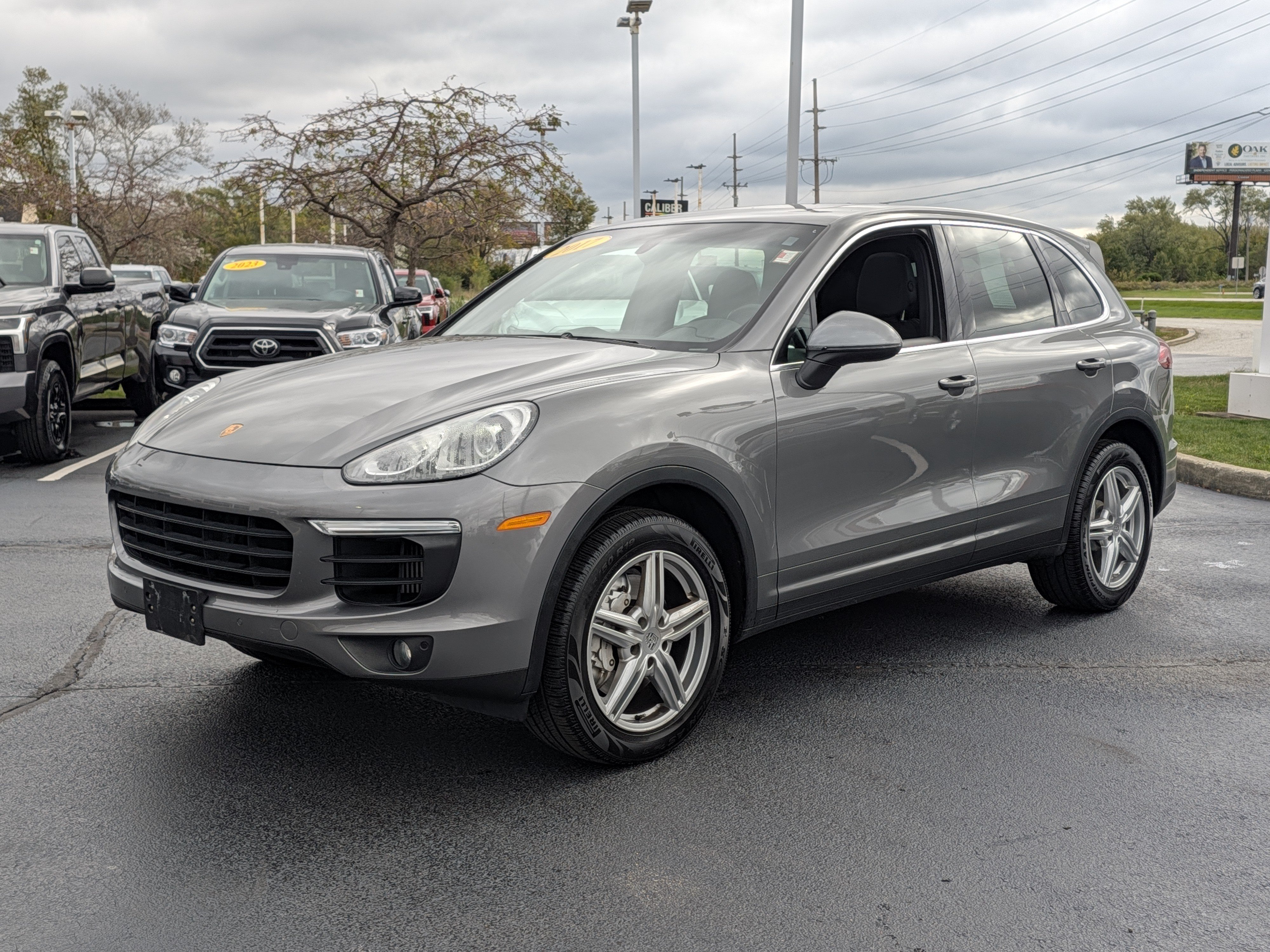 Used 2017 Porsche Cayenne S AWD/4WD image 4