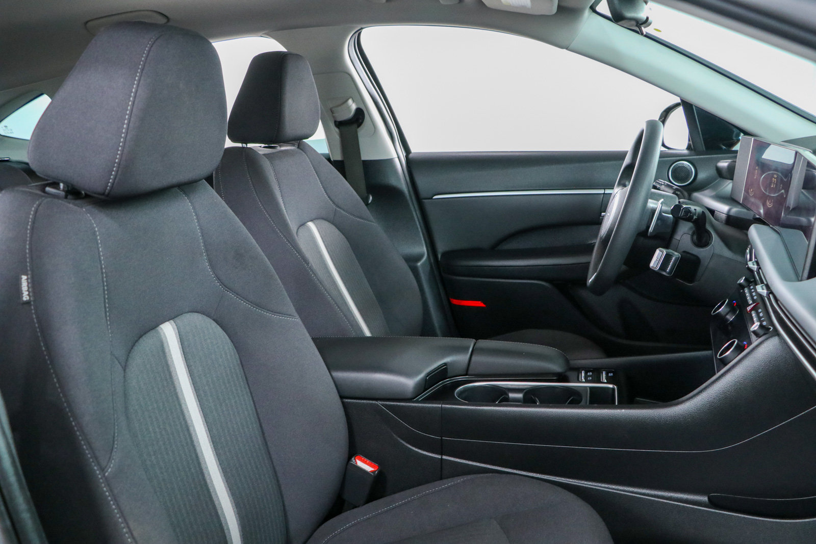 Used 2024 Hyundai Sonata SEL FWD image 26