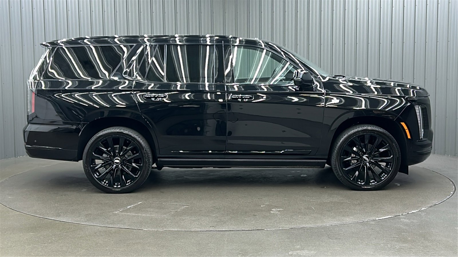 Used 2025 Cadillac Escalade Sport Platinum image 6