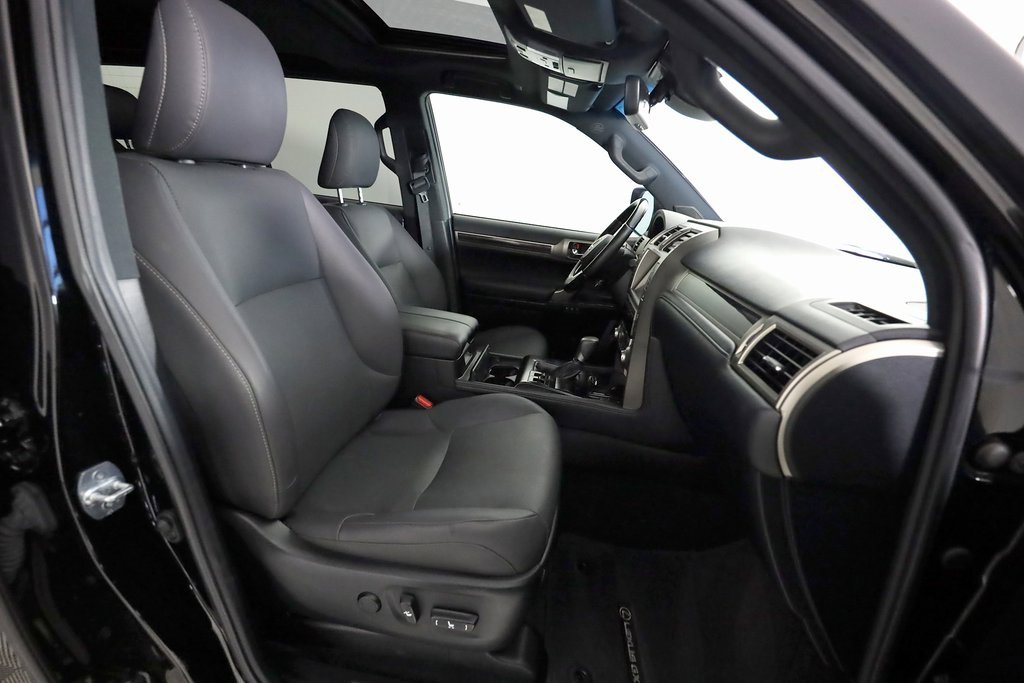 Used 2021 Lexus GX 460 Premium image 11