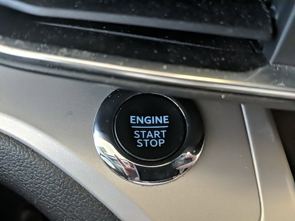 Used 2023 Ford Explorer XLT w/ Equipment Group 202A image 27