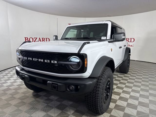 New 2025 Ford Bronco Badlands image 3
