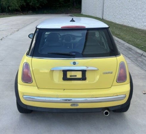 Used 2004 MINI Cooper Hardtop FWD image 14