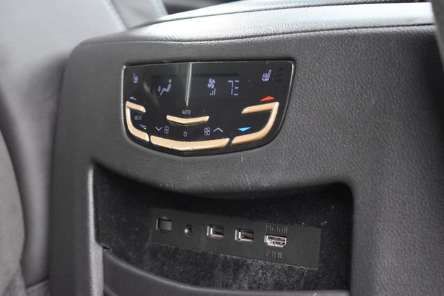 Certified 2019 Cadillac Escalade ESV Platinum AWD/4WD image 21