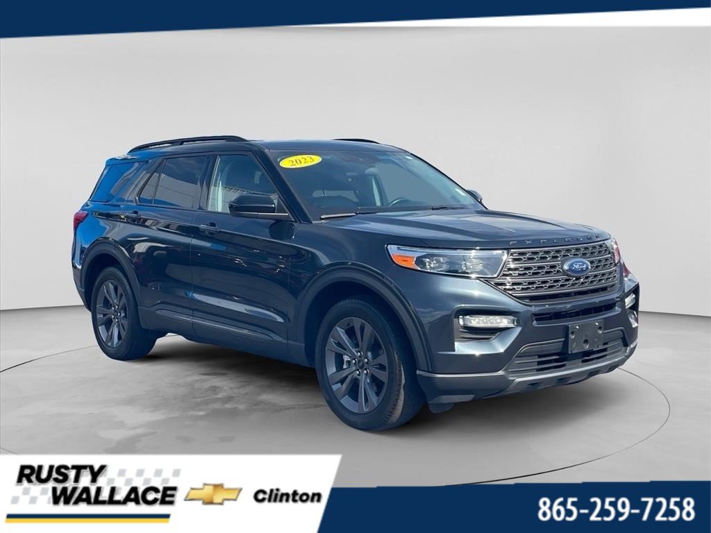 Used 2023 Ford Explorer XLT w/ Equipment Group 202A AWD/4WD image 1
