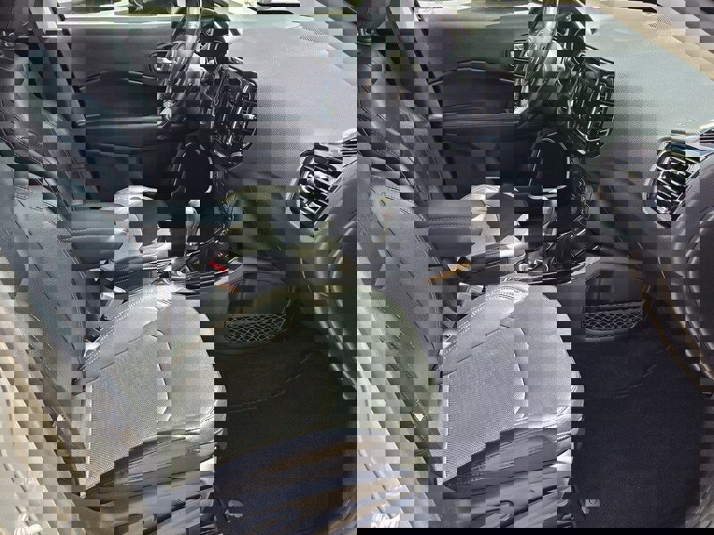 Used 2019 Jeep Compass Limited image 15