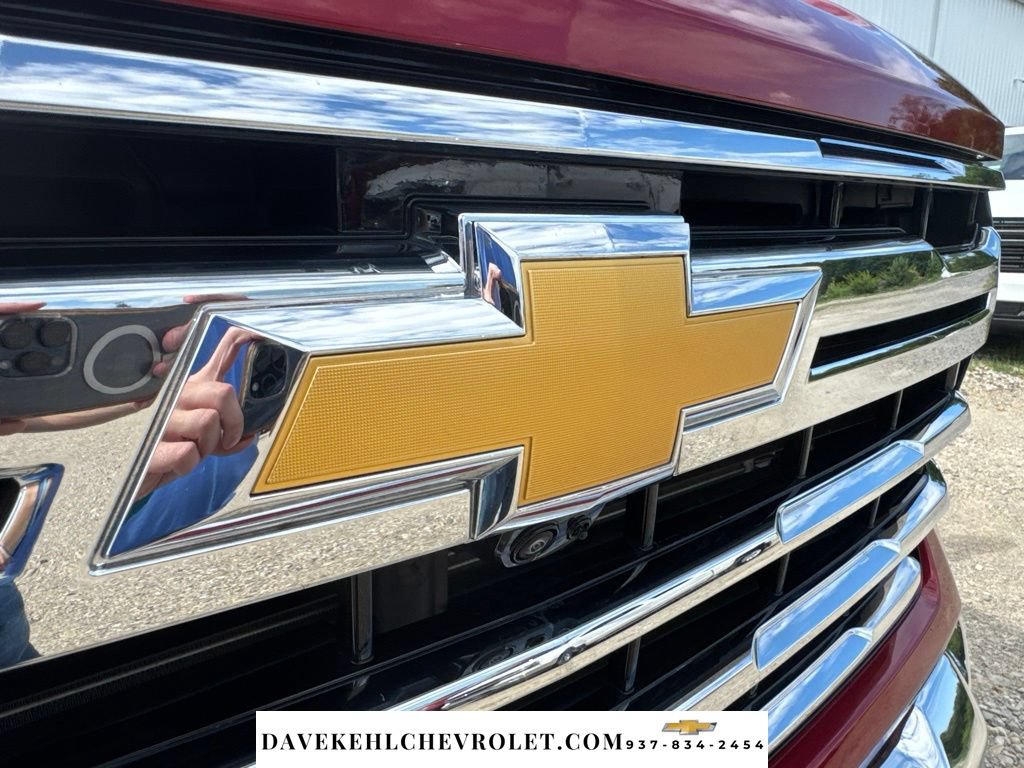 Used 2025 Chevrolet Silverado 2500 LTZ w/ LTZ Plus Package AWD/4WD image 50