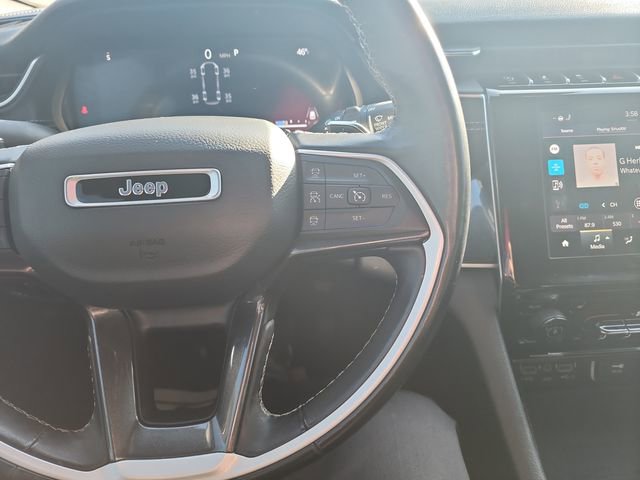 Used 2022 Jeep Grand Cherokee L Laredo image 21