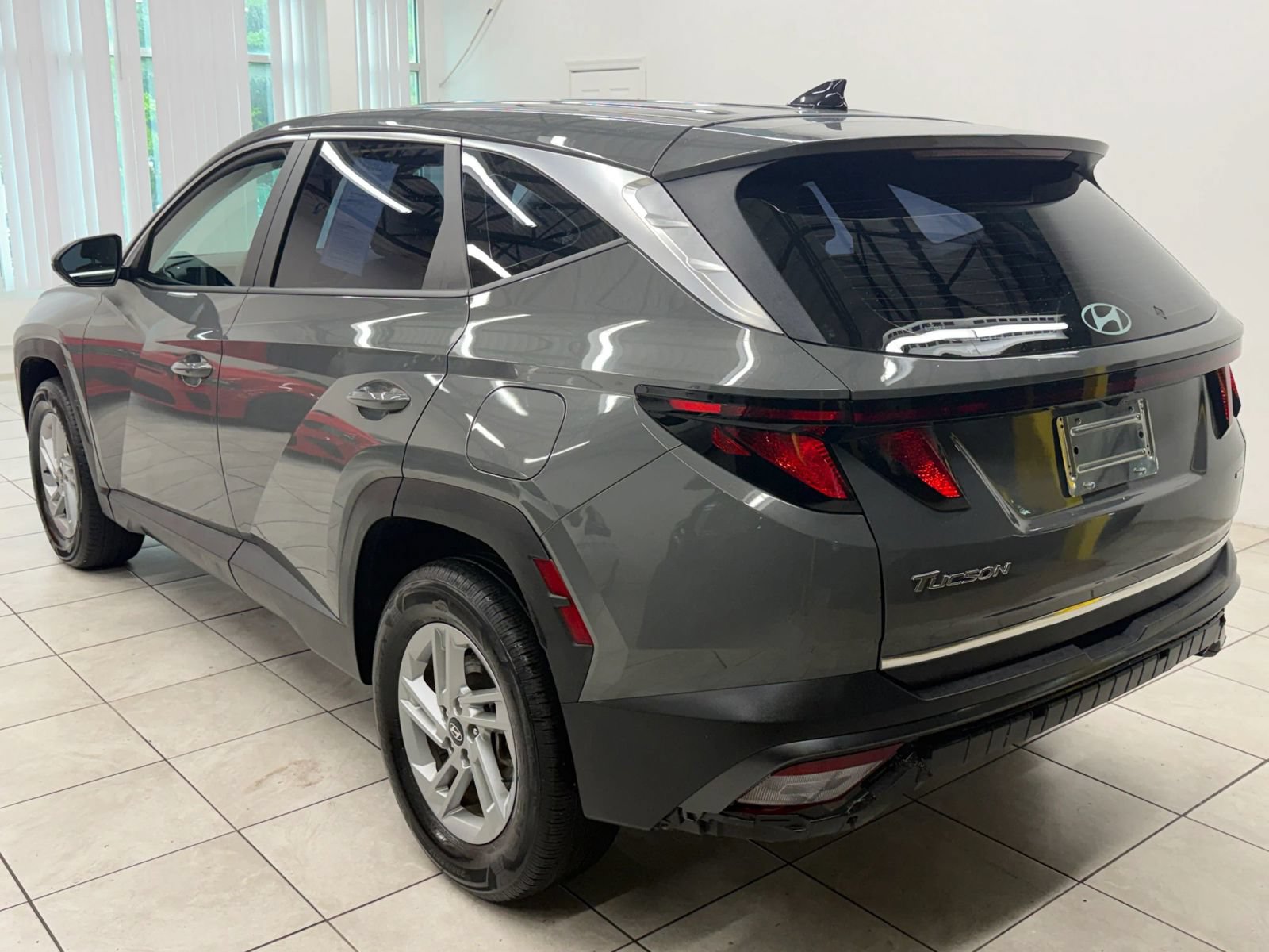 Used 2025 Hyundai Tucson SE AWD/4WD image 7