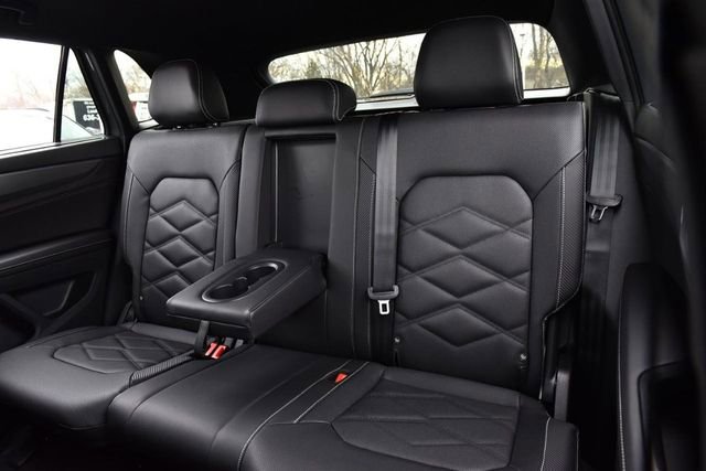 New 2026 Volkswagen Atlas Cross Sport SE image 21