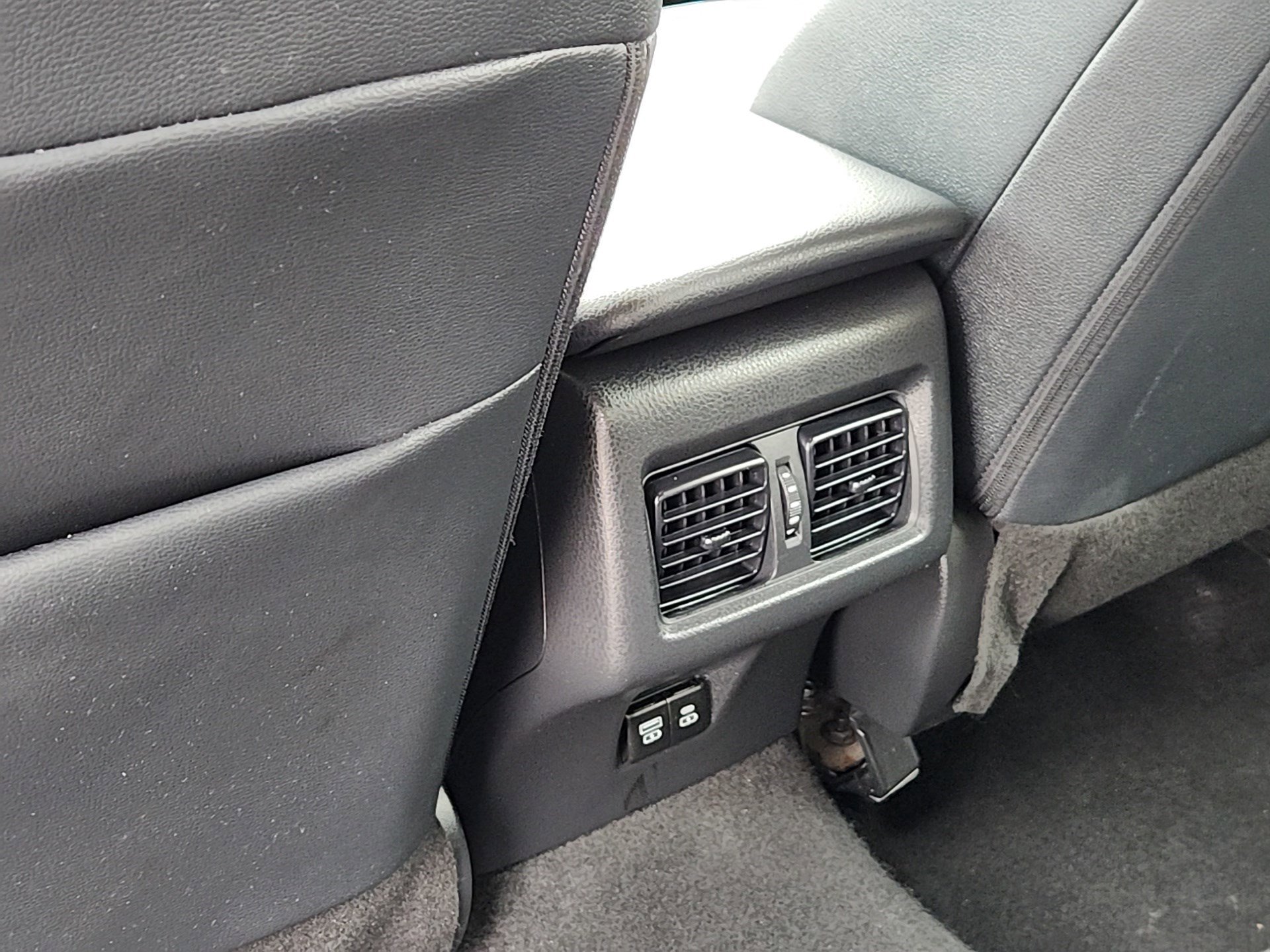 Certified 2025 Toyota Camry SE image 24