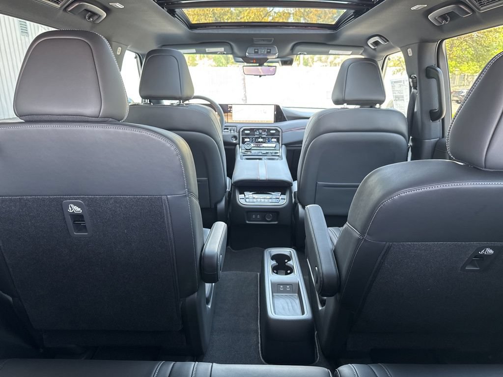New 2026 Nissan Armada PRO-4X AWD/4WD image 21