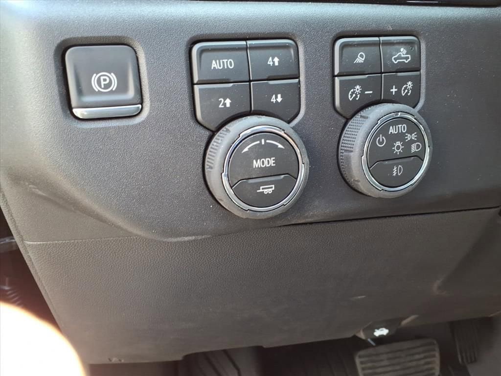 New 2026 Chevrolet Silverado 1500 RST w/ Safety Package AWD/4WD image 11