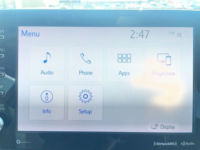 Used 2023 Toyota Camry SE image 4