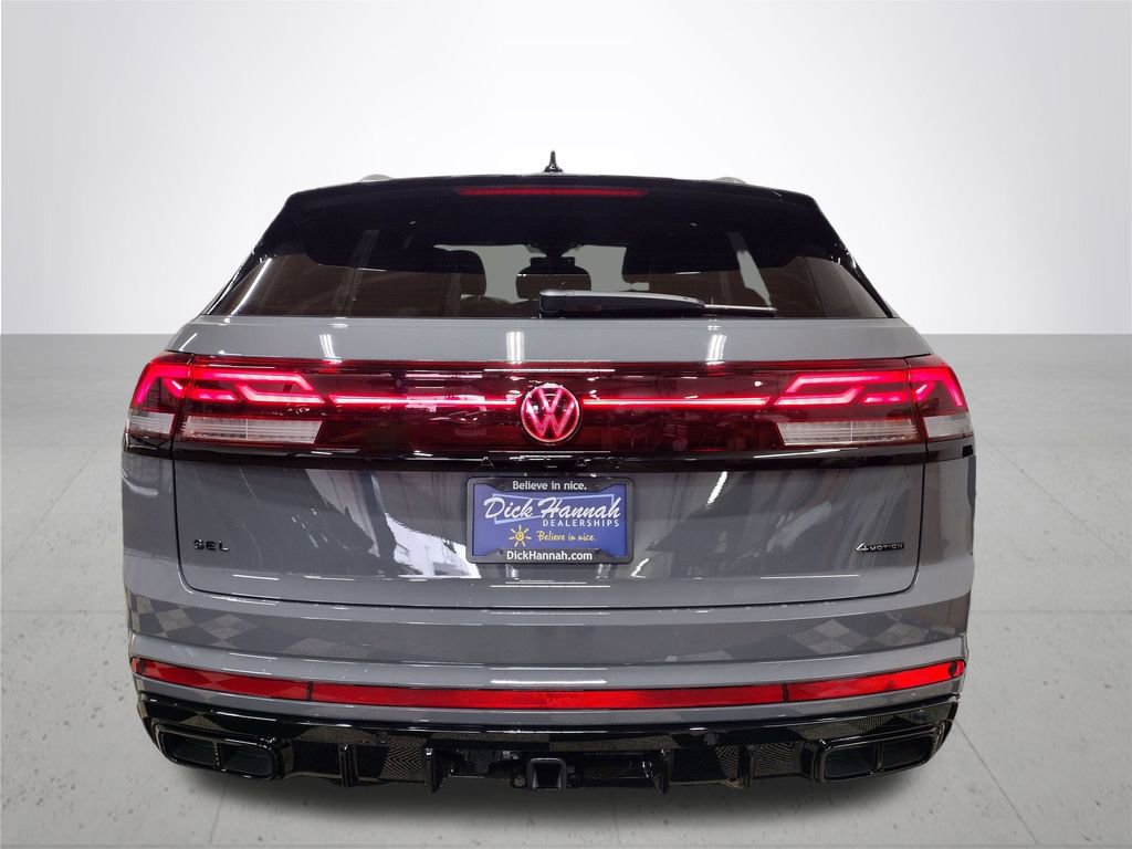 New 2026 Volkswagen Atlas Cross Sport SEL R-Line image 13