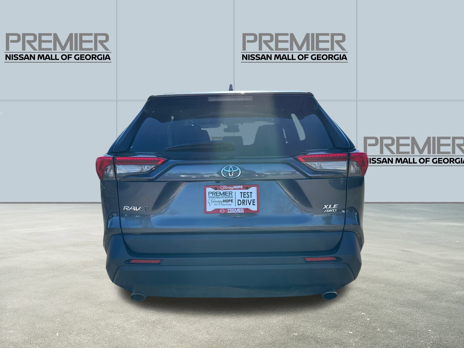 Used 2023 Toyota RAV4 XLE image 6