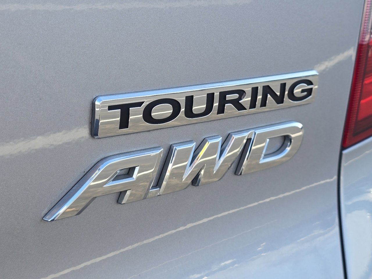 Used 2022 Honda Pilot Touring image 16