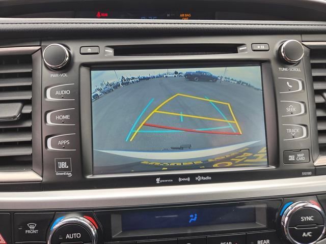 Certified 2017 Toyota Highlander Limited AWD/4WD image 14