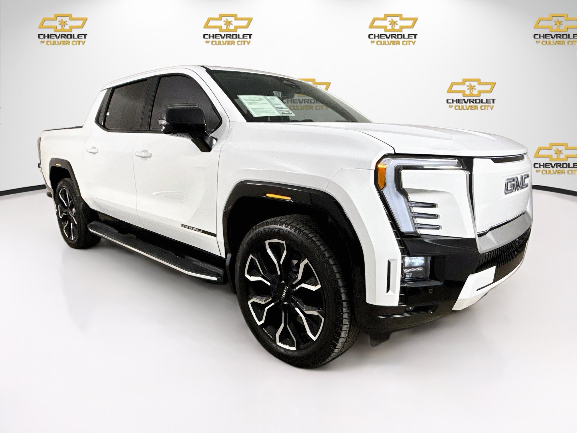 Used 2025 GMC Sierra EV Denali