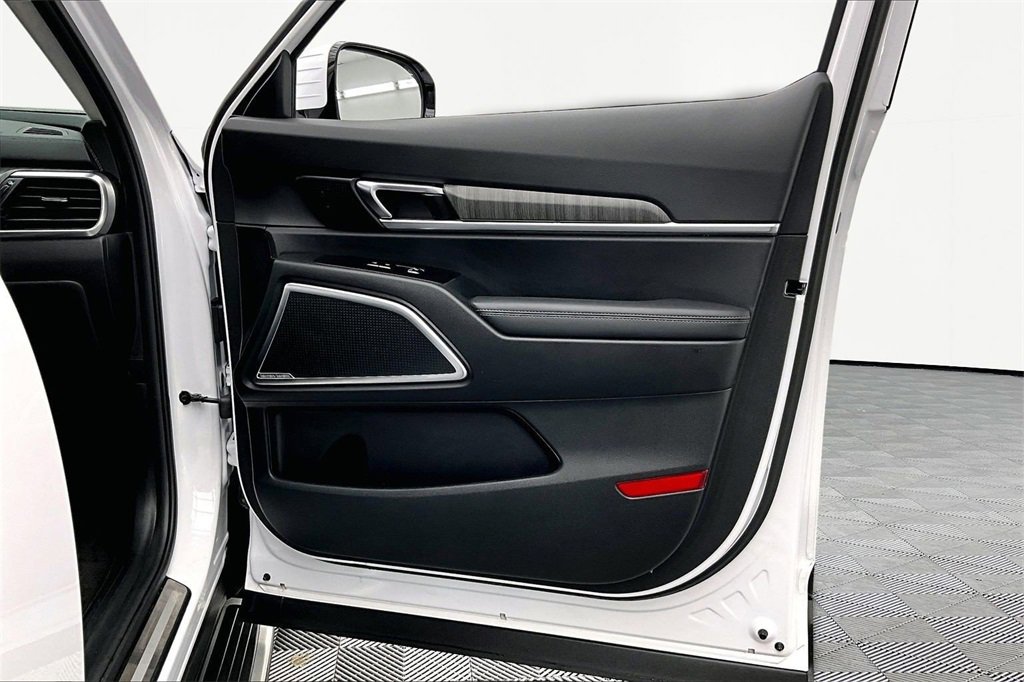 Used 2024 Kia Telluride SX Prestige image 24