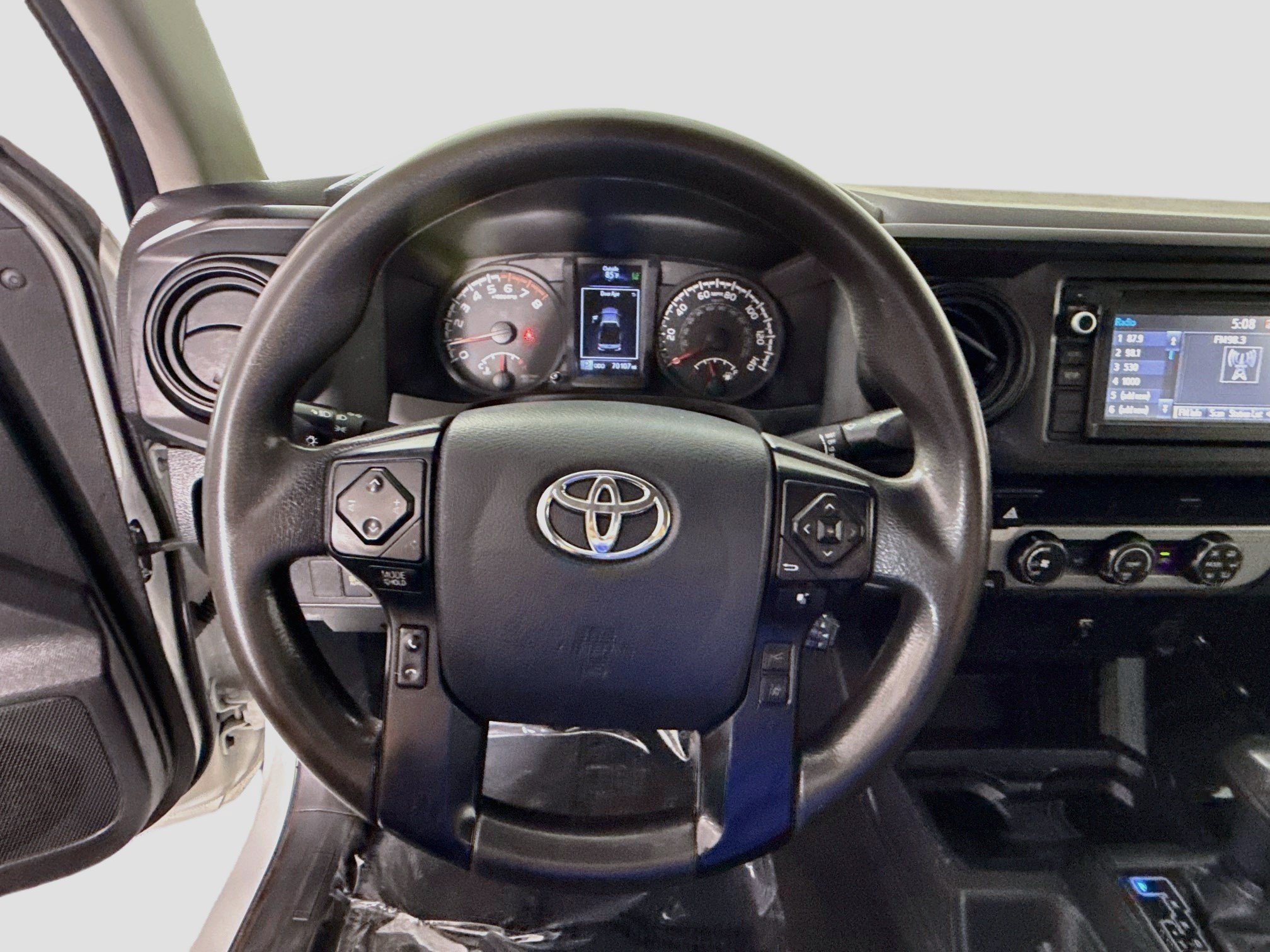 Used 2019 Toyota Tacoma SR RWD image 13