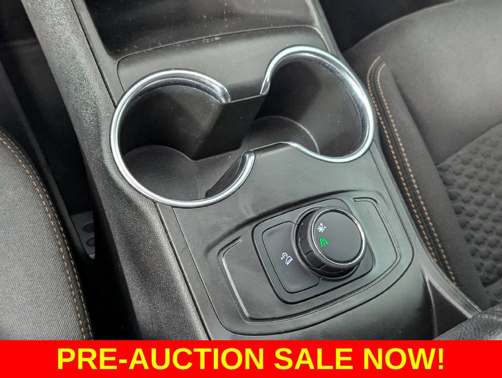 Used 2018 GMC Terrain SLE FWD image 21