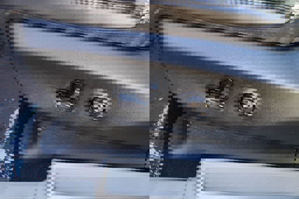 Used 2020 Chrysler Voyager Lxi image 23