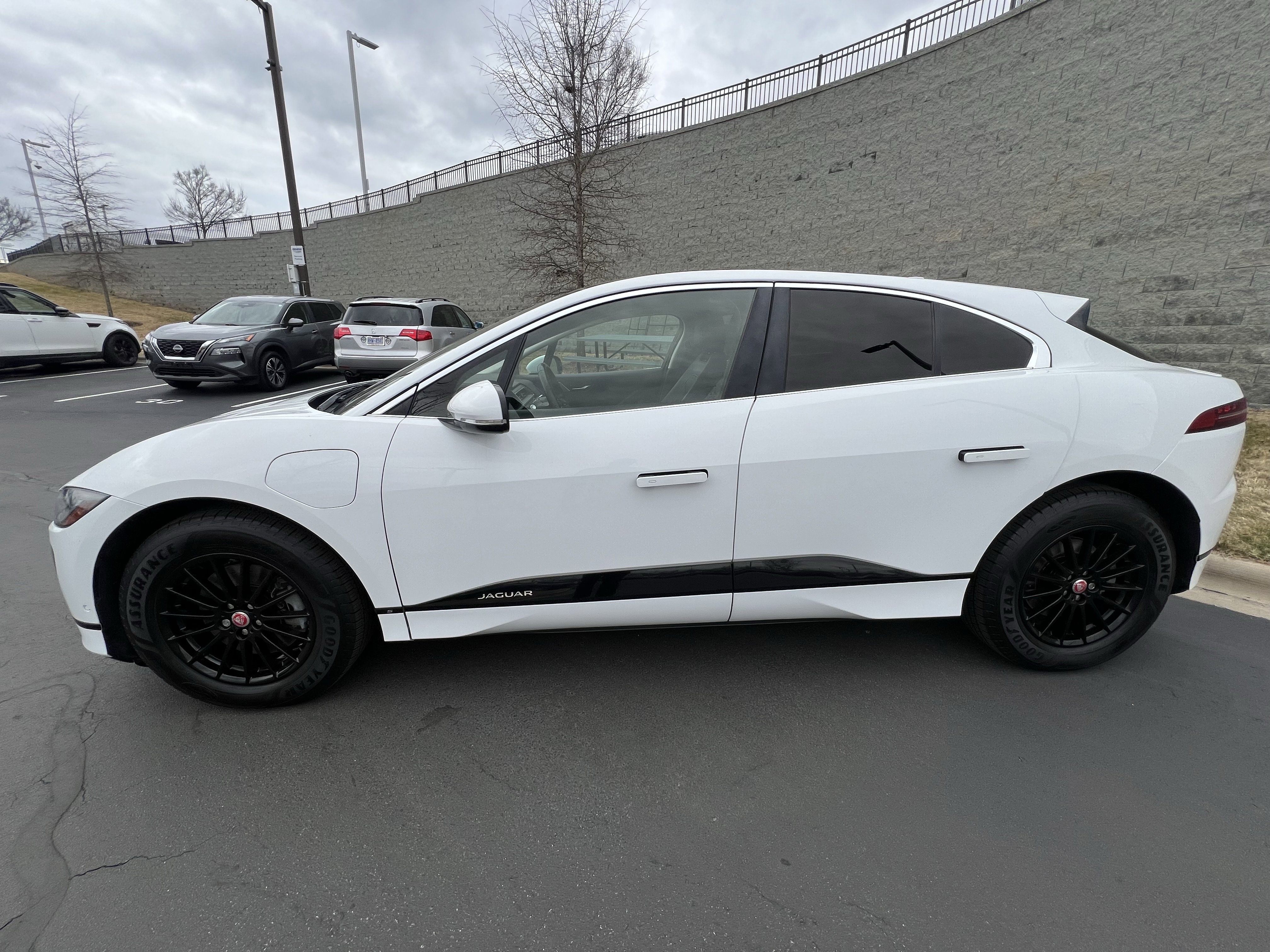 Certified 2020 Jaguar I-PACE S image 4