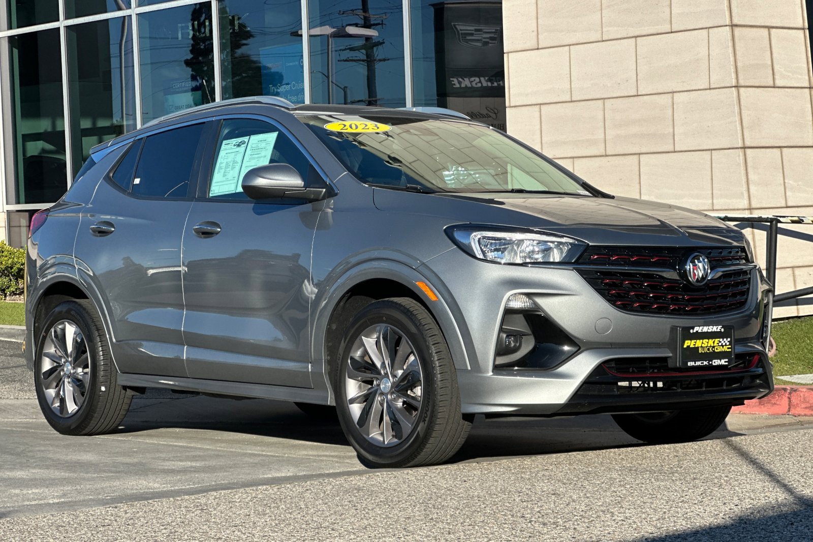 Used 2023 Buick Encore GX Select w/ Sport Touring Package image 2