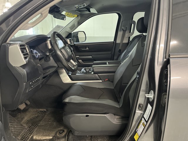Used 2022 Toyota Tundra SR5 w/ Convenience Package image 6