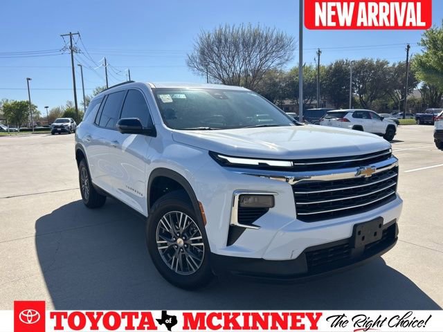 Used 2025 Chevrolet Traverse LT w/ Driver Confidence Package