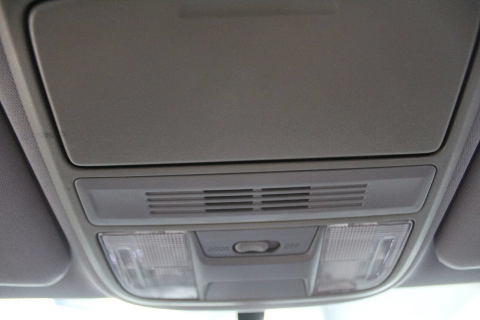 Used 2019 Honda CR-V LX image 25