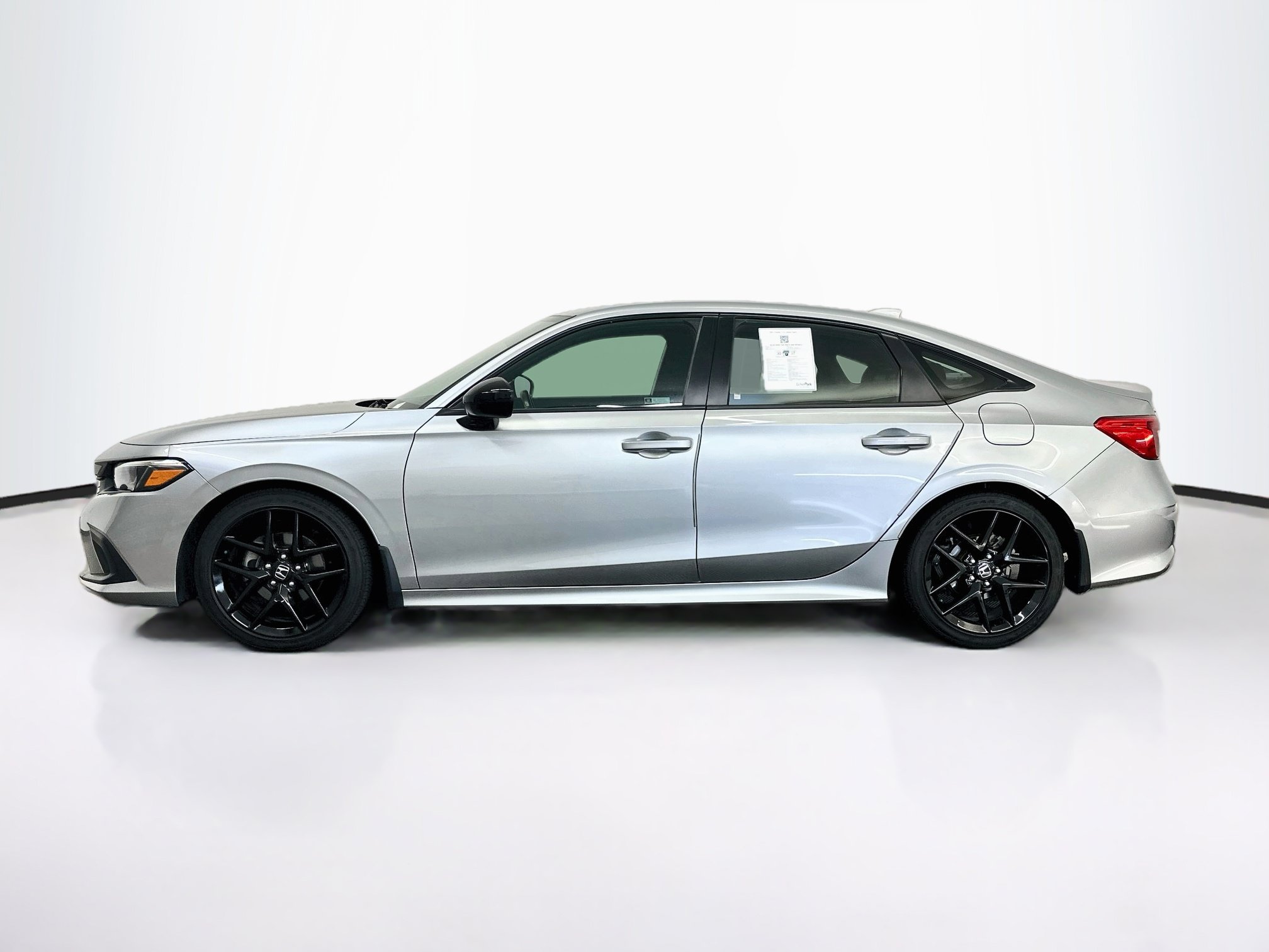 Used 2024 Honda Civic Sport image 4