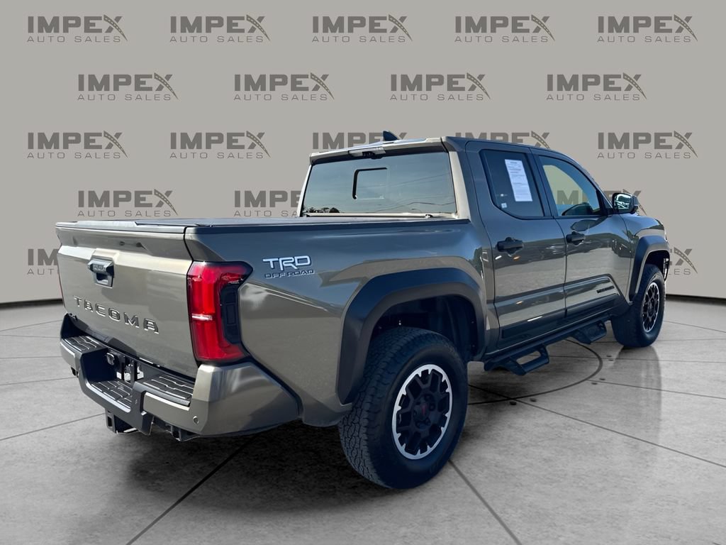 Used 2024 Toyota Tacoma TRD Off-Road w/ TRD Off Road Premium Package AWD/4WD image 5