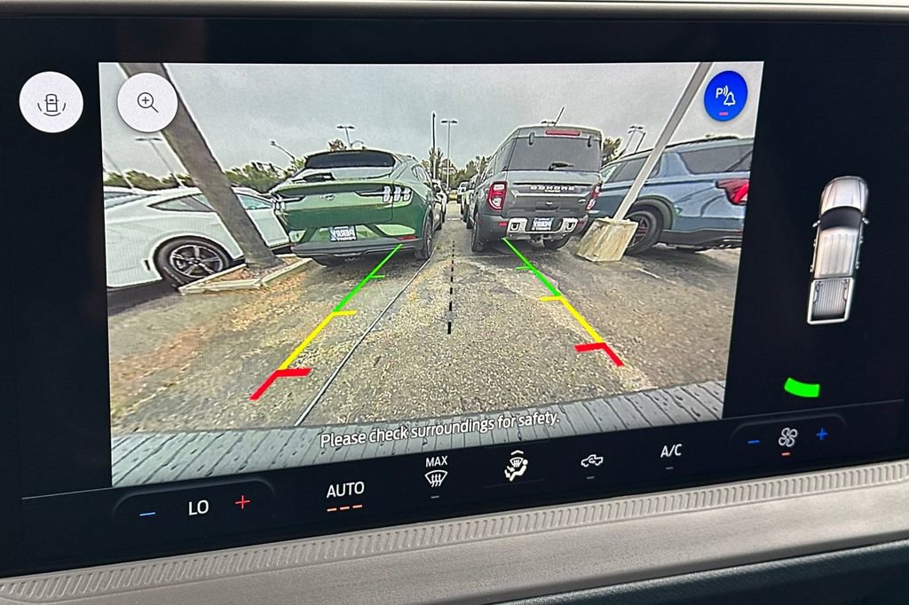 New 2025 Ford Maverick Lobo image 16