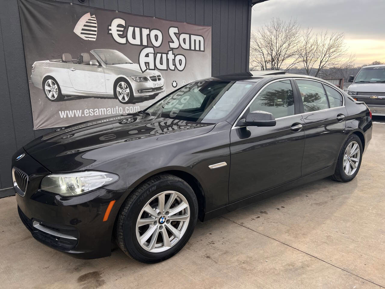 Used 2014 BMW 528i Sedan image 2