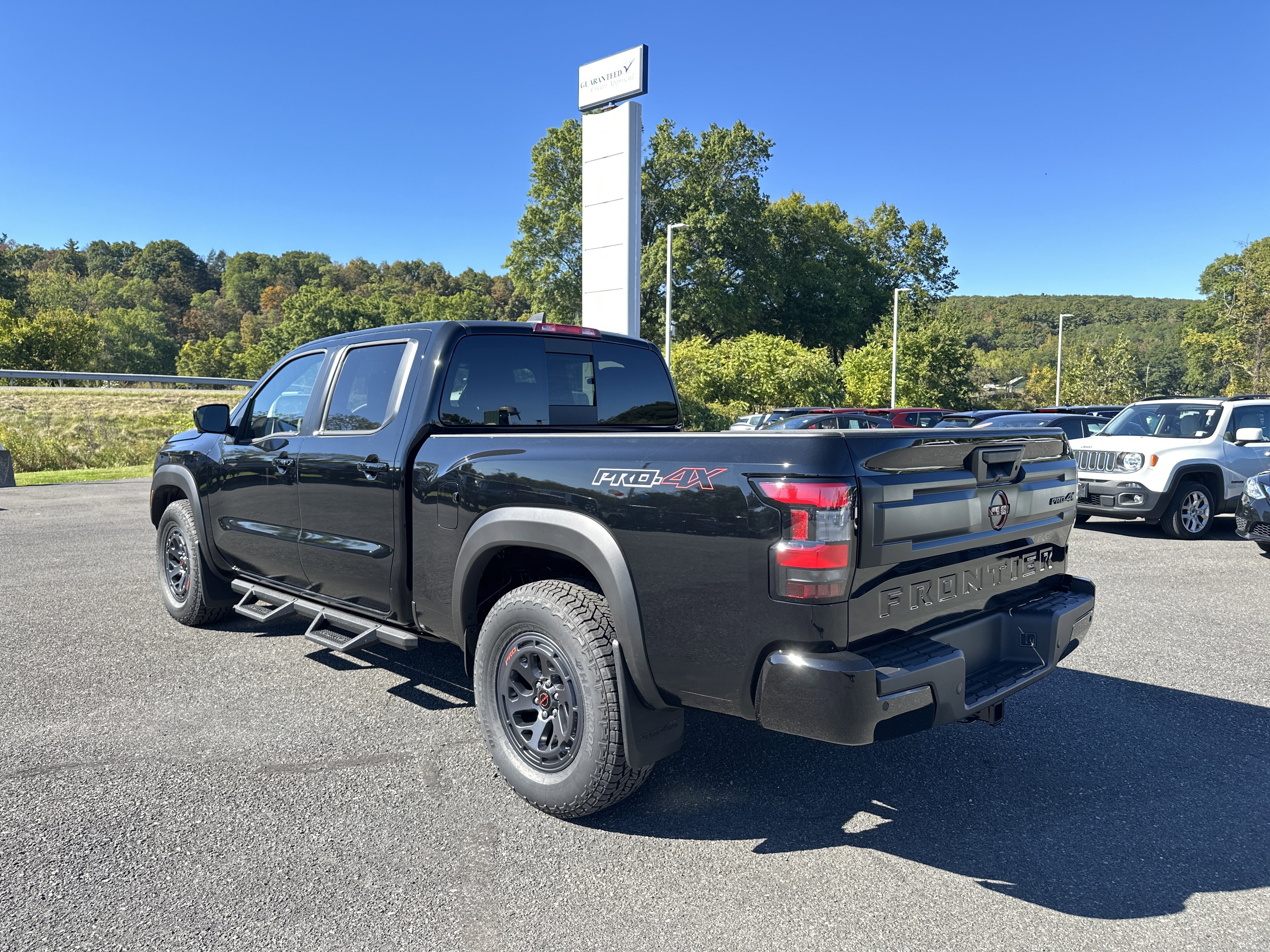 New 2026 Nissan Frontier PRO-4X image 7