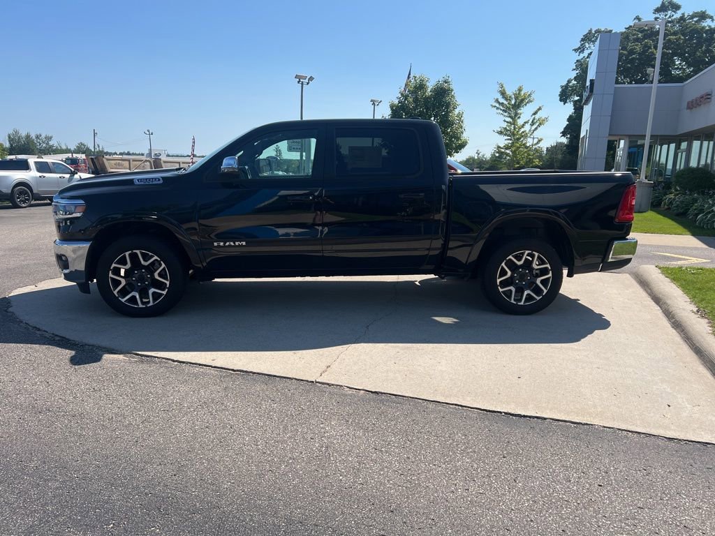 New 2025 RAM 1500 Laramie image 3