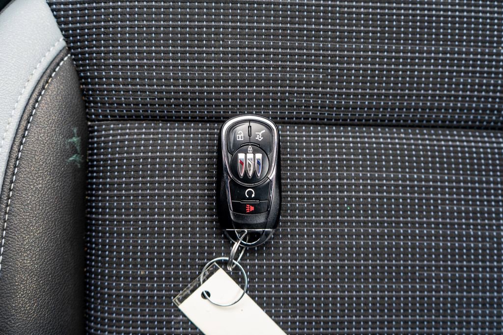 Used 2024 Buick Envista Preferred w/ Convenience I Package image 35